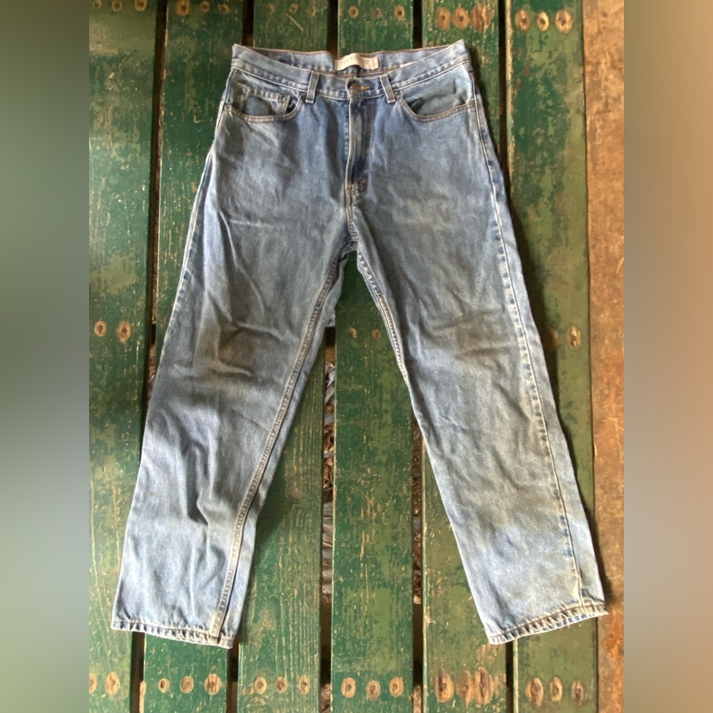 Levi’s Denim Jeans 👖 550’s W 33 L 30 light wash with distressed vintage stains